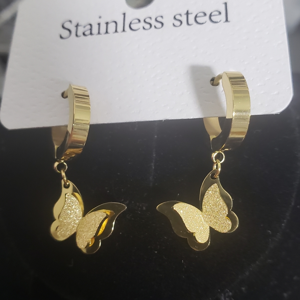 NEW!!🦋🦋Earings Stainless Steel 12mm